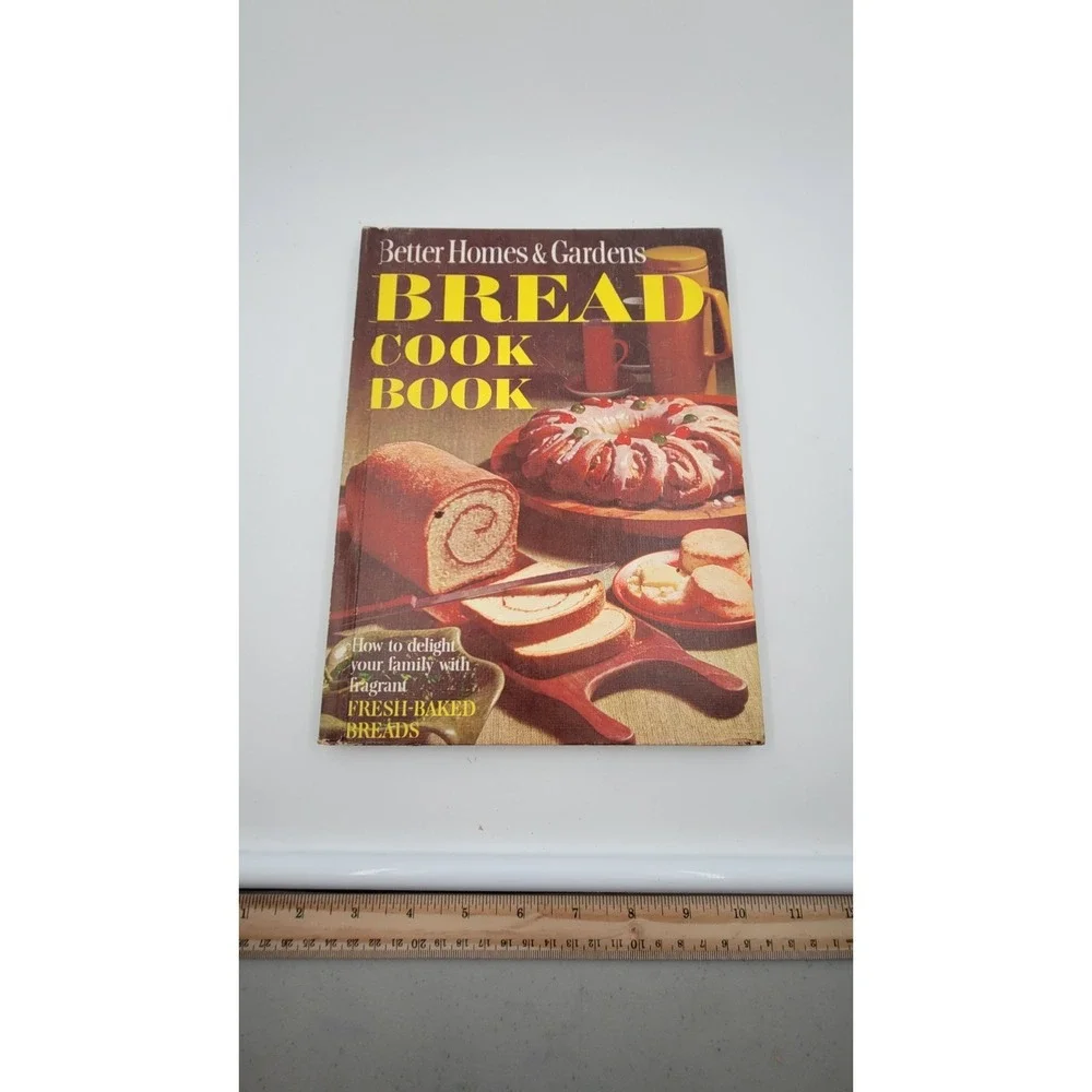 Vintage 1963 Better‎ Homes & Gardens BREAD COOKBOOK Hardcover